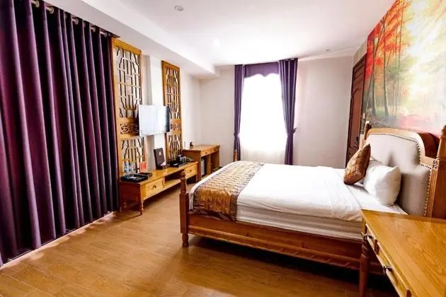 Deluxe Tek Büyük Yataklı Oda
