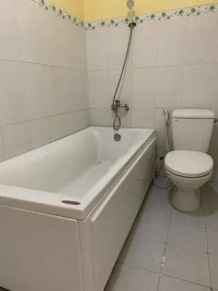 Üç Kişilik Oda, Küvet