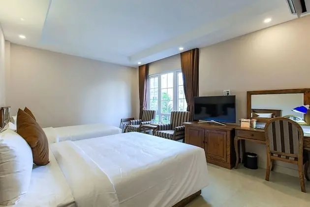 Deluxe Üç Kişilik Oda