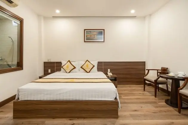 Deluxe Tek Büyük Yataklı Oda, Nehir Manzaralı
