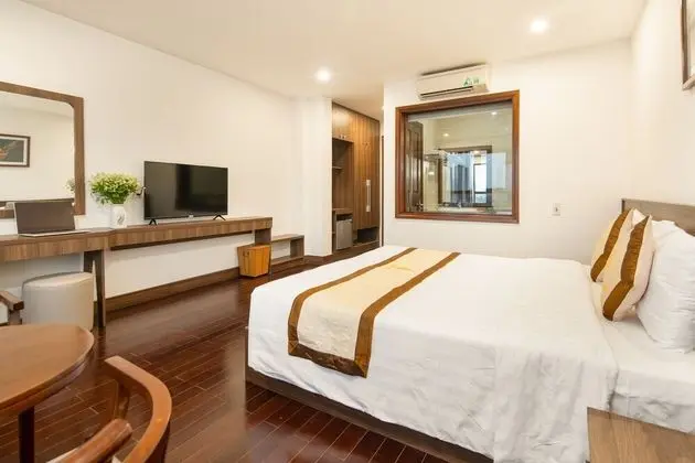 Deluxe Tek Büyük Yataklı Oda, Nehir Manzaralı