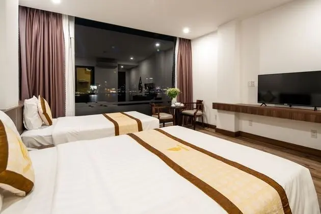 Deluxe Tek Büyük Yataklı Oda, Nehir Manzaralı