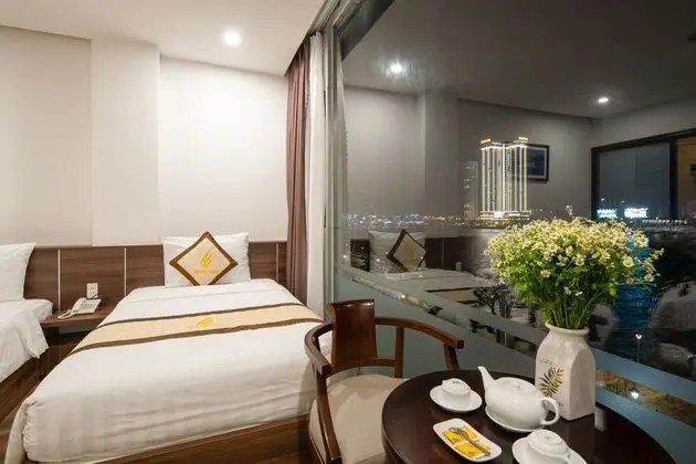Deluxe Tek Büyük Yataklı Oda, Nehir Manzaralı