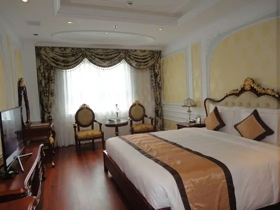 Deluxe Tek Büyük Yataklı Oda