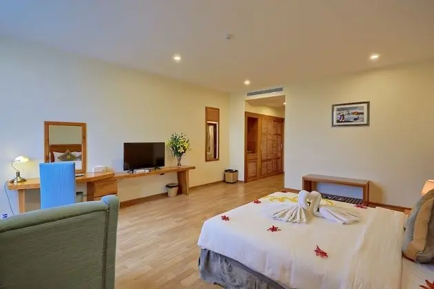 Deluxe Tek Büyük Yataklı Oda