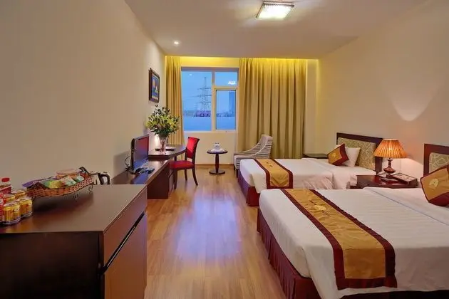 Superior Oda, Birden Çok Yatak, Sigara İçilebilir, Şehir Manzaralı