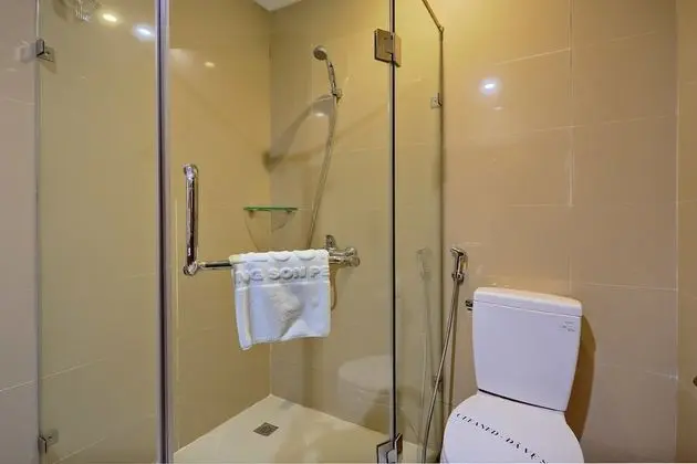 Superior Oda, Birden Çok Yatak, Sigara İçilebilir, Şehir Manzaralı