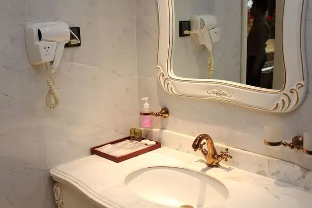 Deluxe İki Ayrı Yataklı Oda
