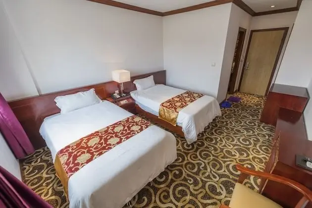 Deluxe Tek Büyük veya İki Ayrı Yataklı Oda