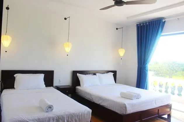 Deluxe Üç Kişilik Oda, Bahçe Manzaralı