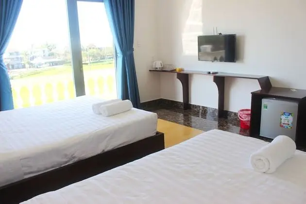 Deluxe Üç Kişilik Oda, Bahçe Manzaralı