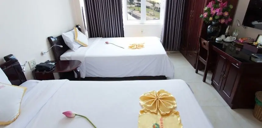 Deluxe Tek Büyük Yataklı Oda (2)