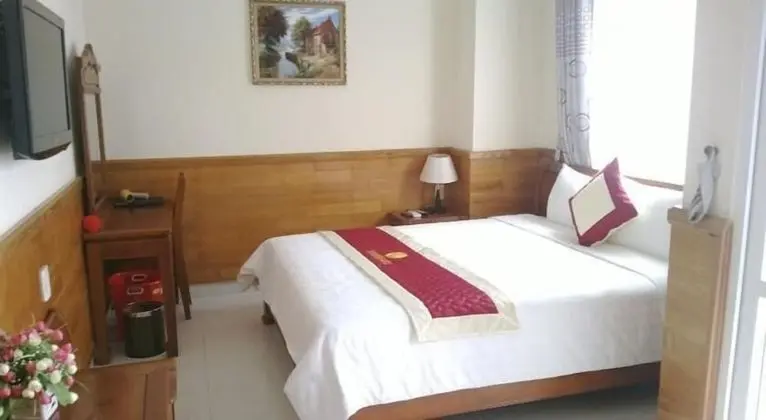 Sunflowers Suite, Sea View (Double)