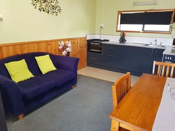 Deluxe Süit, 1 Yatak Odası, Sigara İçilmez, Küçük Mutfak (Deluxe Cabin sleeps 2)