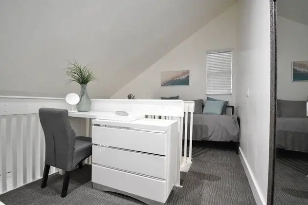 Stüdyo (Bedroom Loft - Unit 4)