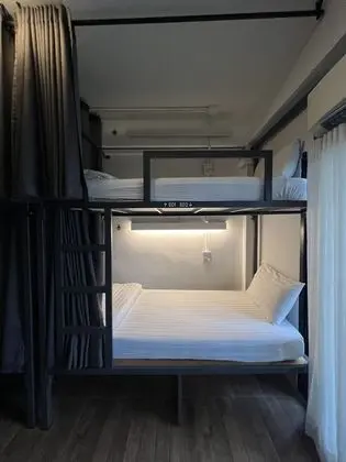 6-Bed Mixed Dormitory Shared Bathroom