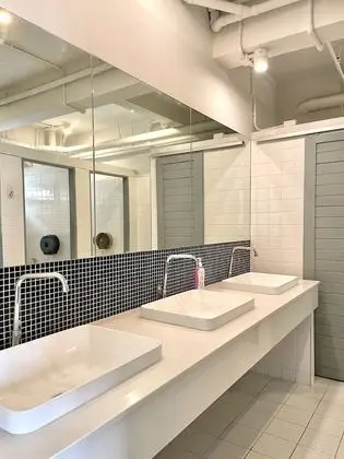 6-Bed Mixed Dormitory Shared Bathroom