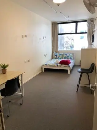 Comfort Tek Büyük Yataklı Oda, Ortak Banyo