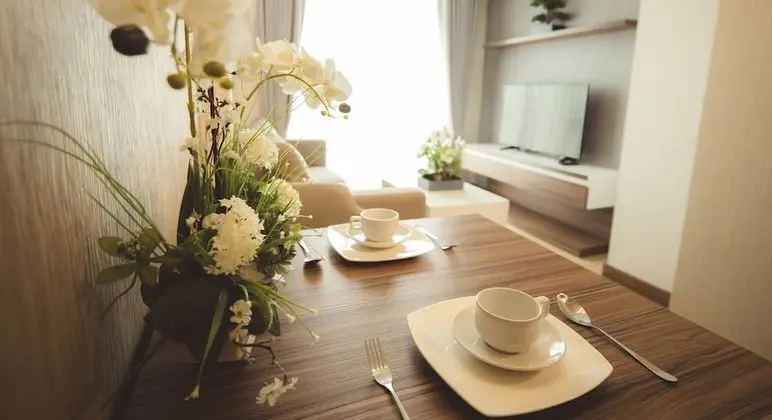 1-Bedroom Apartment