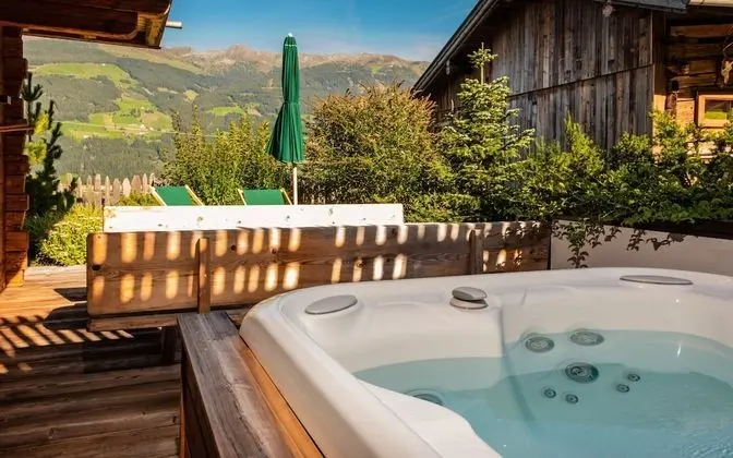 Luxury Dağ Evi, Birden Çok Yatak, Sigara İçilmez (4 - 8 Adults)