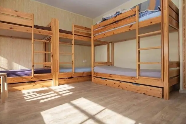 Basic Ortak Ranzalı Oda, Ortak Banyo, Dağ Manzaralı