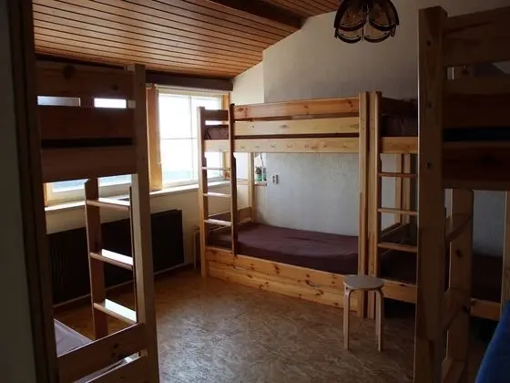 Basic Ortak Ranzalı Oda, Ortak Banyo, Dağ Manzaralı
