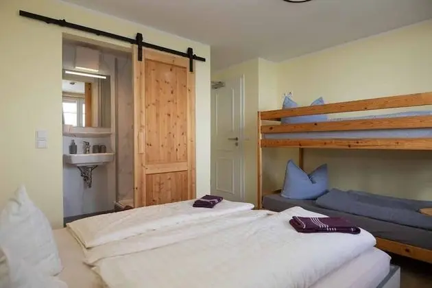 Basic Süit, Ortak Banyo, Dağ Manzaralı