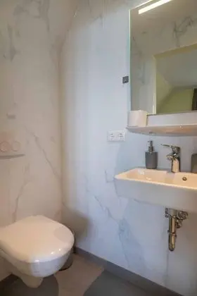Basic Süit, Ortak Banyo, Dağ Manzaralı