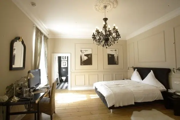 Honeymoon Tek Büyük Yataklı Oda, 1 En Büyük (King) Boy Yatak, Sigara İçilmez, Bahçe Manzaralı