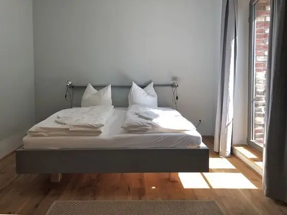 Classic Tek Büyük Yataklı Oda