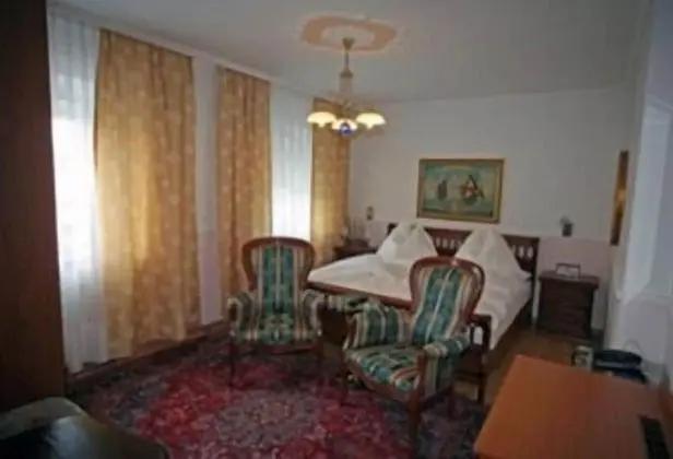 Deluxe Tek Büyük Yataklı Oda, Sıcak Su Havuzu