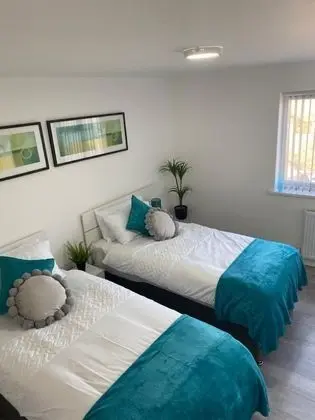 Ev (3 Bedrooms)