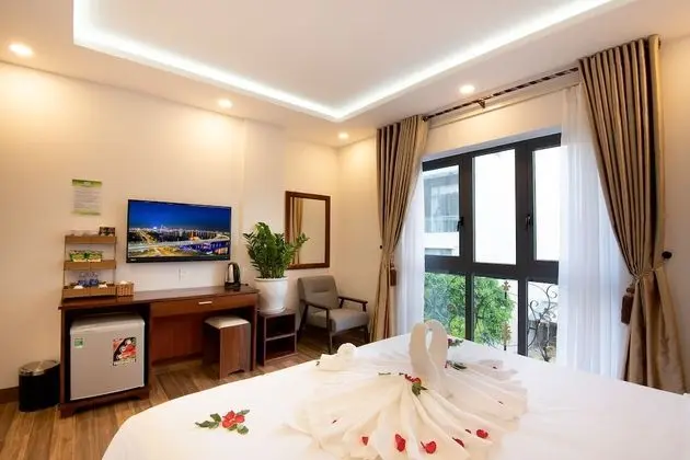 Deluxe Tek Büyük Yataklı Oda