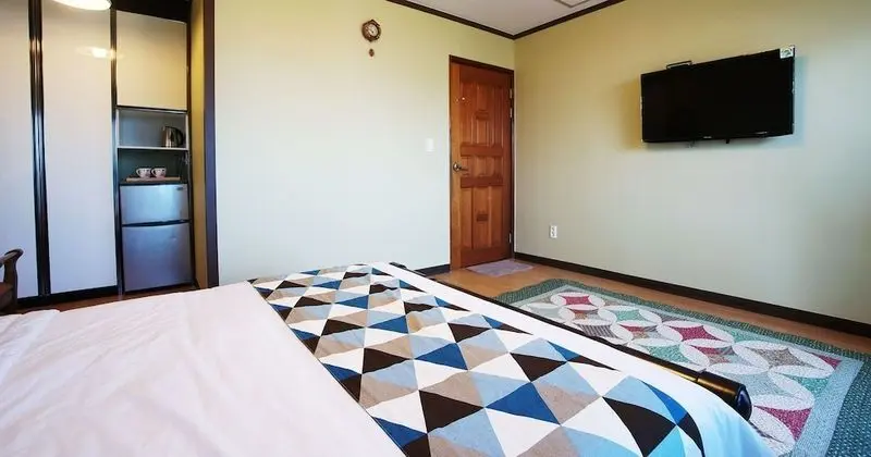 Tek Büyük Yataklı Oda, Okyanus Manzaralı (49 sqm. B)