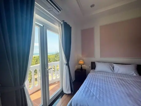 Superior Oda, Balkon, Okyanus Manzaralı