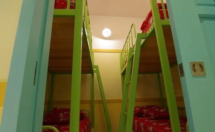 Dört Kişilik Oda, Ortak Banyo