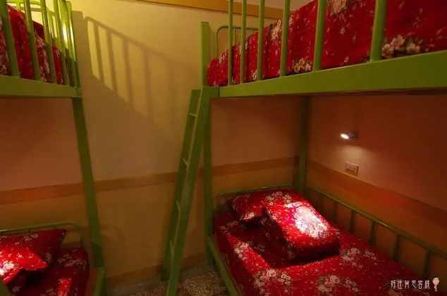 Dört Kişilik Oda, Ortak Banyo