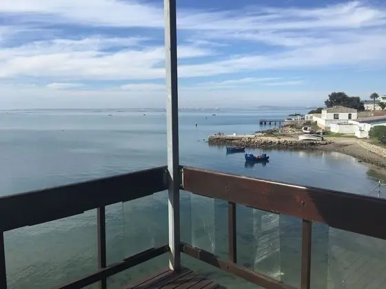 Deluxe Tek Büyük Yataklı Oda, Balkon, Deniz Manzaralı