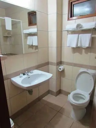 Standard Tek Büyük Yataklı Oda