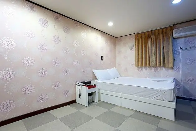 Oda (Standard Room)