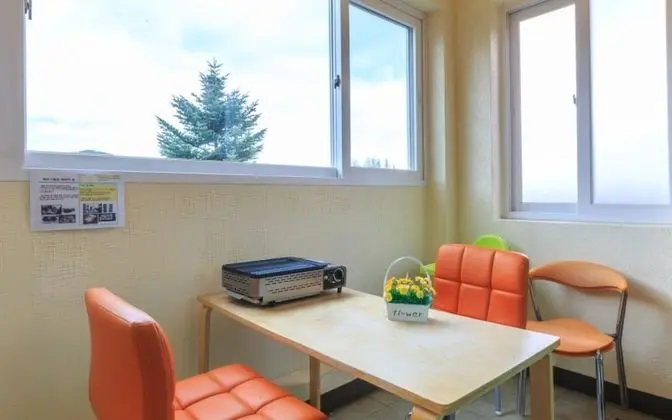 Oda (Orange Gold (Whirlpool Spa))