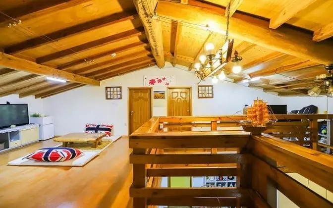 Oda (Separate House )