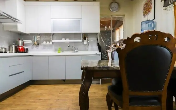 Oda (Separate House )