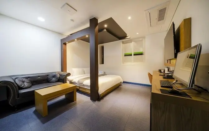 Oda (Silver Suite - Standard Room (Netflix)