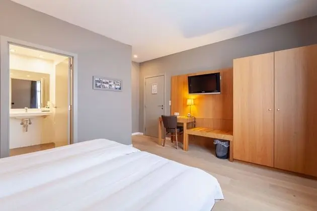 Luxury Tek Büyük Yataklı Oda