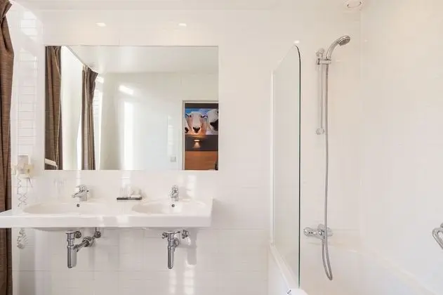 Luxury Tek Büyük Yataklı Oda