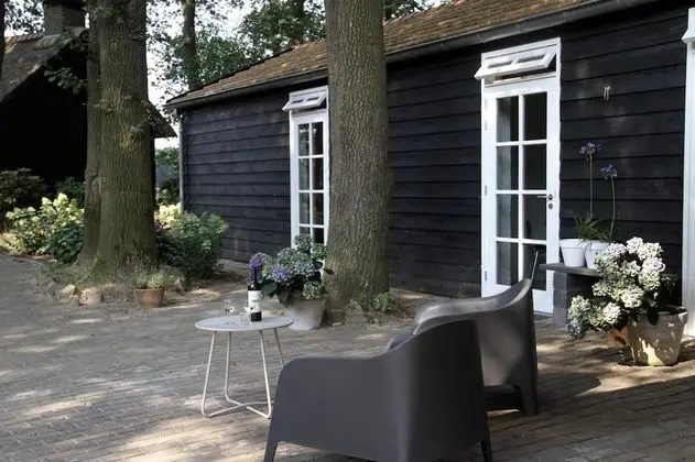 Deluxe Kır Evi (Het Zadelhuis)