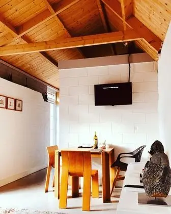 Deluxe Kır Evi (Het Zadelhuis)