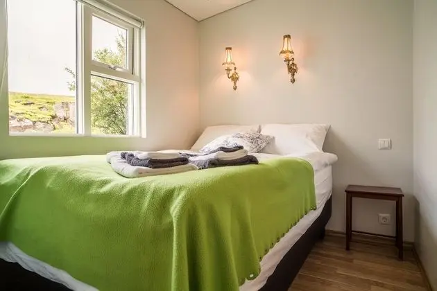 Apart Daire, 1 Büyük (Queen) Boy Yatak ve Çekyat