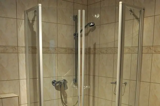 Economy Tek Büyük Yataklı Oda